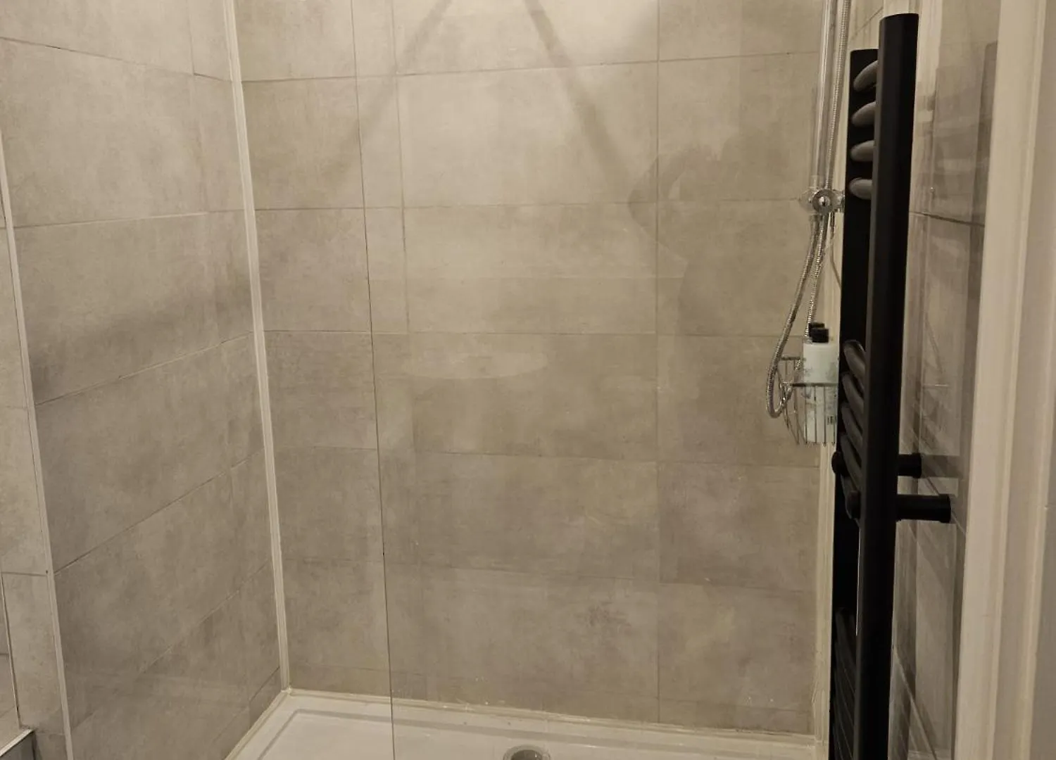 Luxury 2X Bedroom Cardiff